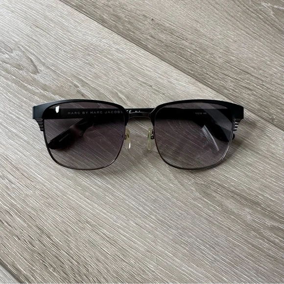 Marc By Marc Jacobs | Accessories | Marc By Marc Jacobs Mmj  display picture 3